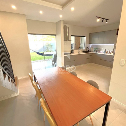 Imagem Casa com 3 Quartos à Venda, 158 m² em Três Rios Do Norte - Jaraguá Do Sul
