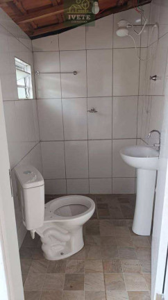 Imagem Casa com 2 Quartos à Venda, 320 m² Imagem Casa com 2 Quartos à Venda, 320 m²