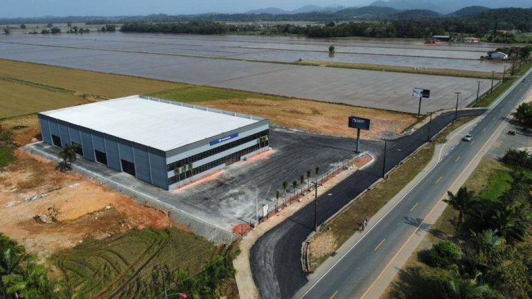 Imagem Galpão para Alugar, 2.500 m² em Vila Nova - Joinville Imagem Galpão para Alugar, 2.500 m² em Vila Nova - Joinville