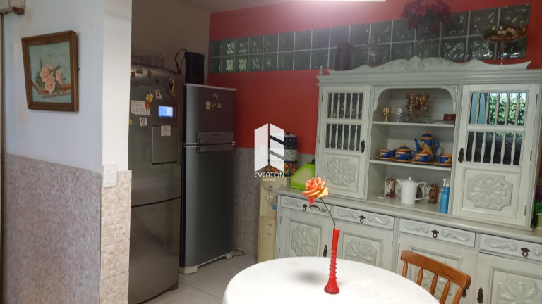 Imagem Casa com 6 Quartos à Venda, 460 m² em Noal - Santa Maria