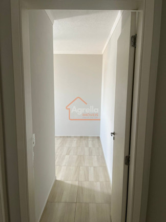 Imagem Imóvel com 2 Quartos à Venda, 60 m² em Condomínio Parque Imperial - Mogi Mirim Imagem Imóvel com 2 Quartos à Venda, 60 m² em Condomínio Parque Imperial - Mogi Mirim