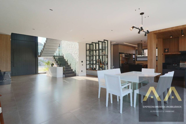Imagem Casa com 4 Quartos à Venda, 388 m² em Tamboré - Santana De Parnaíba Imagem Casa com 4 Quartos à Venda, 388 m² em Tamboré - Santana De Parnaíba
