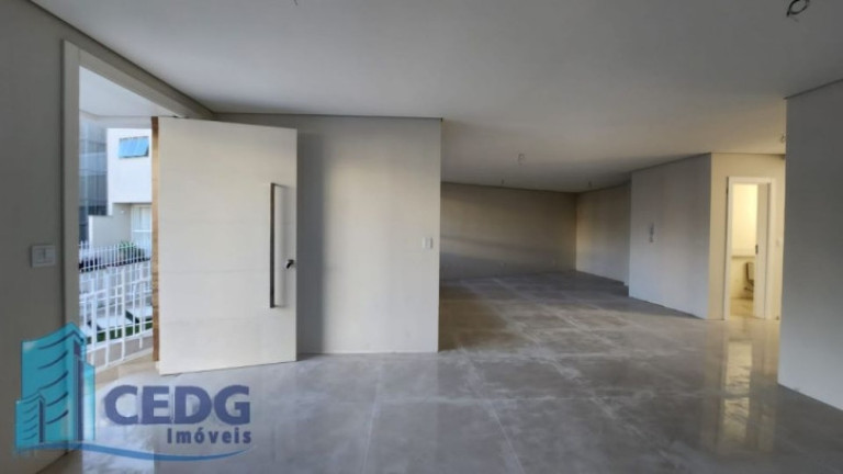 Imagem Casa de Condomínio com 3 Quartos à Venda, 312 m² em Bacacheri - Curitiba