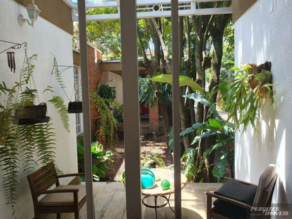 Imagem Casa com 3 Quartos para Alugar, 370 m² em Boaçava - São Paulo Imagem Casa com 3 Quartos para Alugar, 370 m² em Boaçava - São Paulo