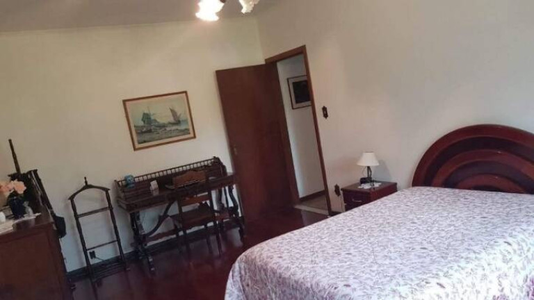 Imagem Casa com 8 Quartos à Venda, 440 m² em Alto Do Cardoso - Pindamonhangaba Imagem Casa com 8 Quartos à Venda, 440 m² em Alto Do Cardoso - Pindamonhangaba