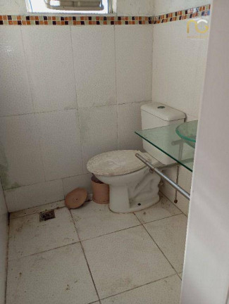 Imagem Casa com 2 Quartos à Venda, 80 m² em Vila Guilhermina - Praia Grande Imagem Casa com 2 Quartos à Venda, 80 m² em Vila Guilhermina - Praia Grande