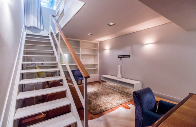 Imagem Casa com 3 Quartos à Venda, 133 m² em Itaim Bibi - São Paulo Imagem Casa com 3 Quartos à Venda, 133 m² em Itaim Bibi - São Paulo