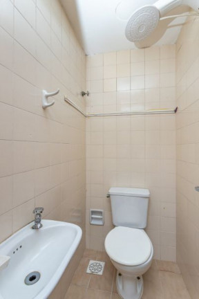 Imagem Imóvel com 2 Quartos à Venda, 71 m² em Petrópolis - Porto Alegre