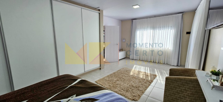 Imagem Casa com 4 Quartos à Venda, 355 m² em Velha - Blumenau