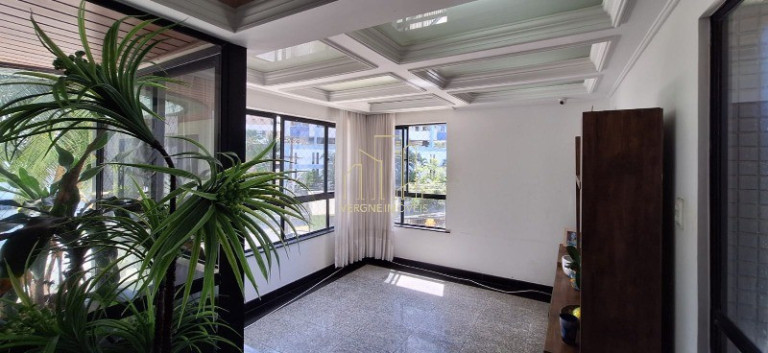 Imagem Imóvel com 4 Quartos à Venda, 240 m² em Pituba - Salvador
