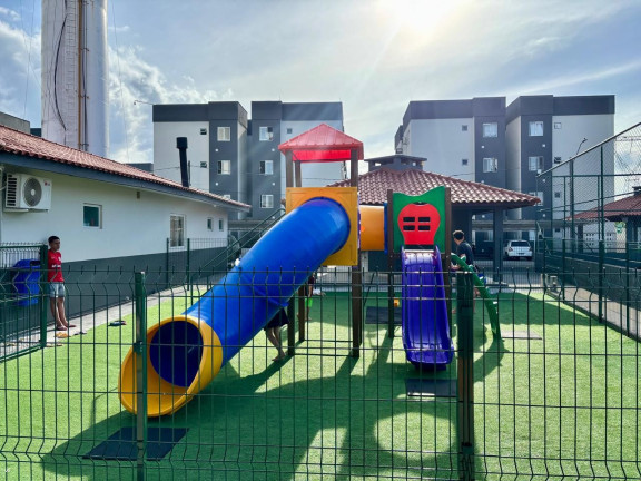 Apartamento com 2 Quartos à Venda, 49 m² em Pachecos - Palhoça