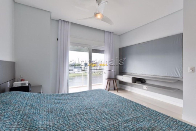 Casa com 4 Quartos à Venda, 374 m² em Condomínio Enseada Lagos Xangri-lá - Xangri-lá