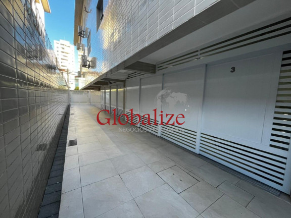 Imóvel com 2 Quartos à Venda, 110 m² em Campo Grande - Santos