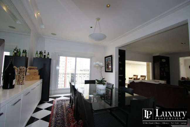 Imagem Apartamento com 2 Quartos à Venda, 280 m² em Vila Nova Conceição - São Paulo Imagem Apartamento com 2 Quartos à Venda, 280 m² em Vila Nova Conceição - São Paulo