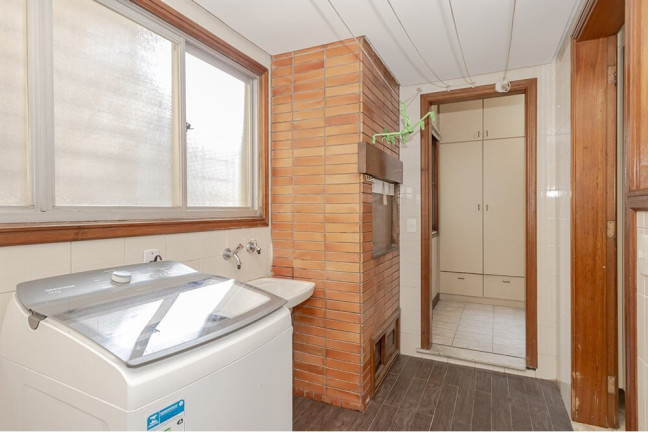 Imagem Apartamento com 4 Quartos à Venda, 191 m² em Mont Serrat - Porto Alegre Imagem Apartamento com 4 Quartos à Venda, 191 m² em Mont Serrat - Porto Alegre
