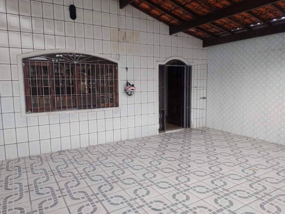 Casa com 2 Quartos à Venda,  em Tupi - Praia Grande