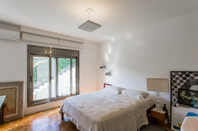 Imagem Casa com 3 Quartos à Venda, 388 m² em Vila Tramontano - São Paulo