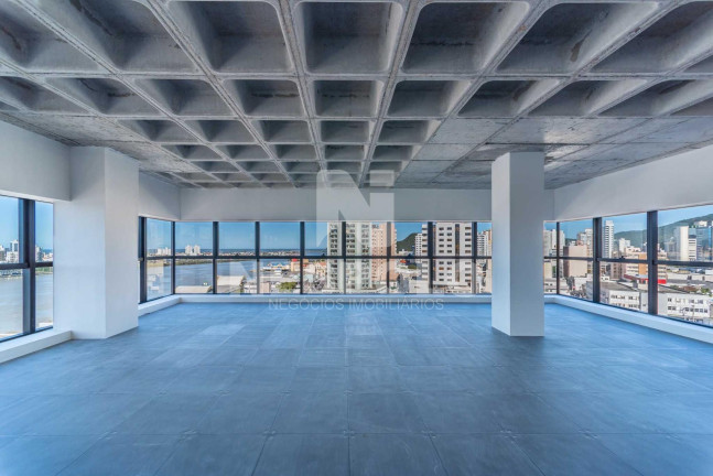 Imagem Imóvel Comercial à Venda, 1.177 m² em Centro - Itajai