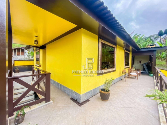 Imagem Casa com 3 Quartos à Venda, 170 m² em Caleme - Teresópolis Imagem Casa com 3 Quartos à Venda, 170 m² em Caleme - Teresópolis