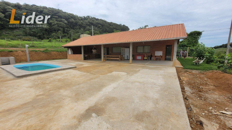 Imagem Casa com 3 Quartos à Venda, 220 m² em Humaitá - Juiz De Fora Imagem Casa com 3 Quartos à Venda, 220 m² em Humaitá - Juiz De Fora