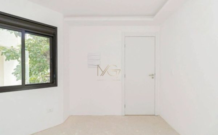 Imagem Casa com 3 Quartos à Venda, 125 m² em Bom Retiro - Curitiba Imagem Casa com 3 Quartos à Venda, 125 m² em Bom Retiro - Curitiba