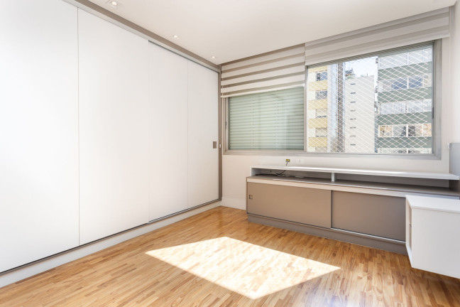Imagem Apartamento com 2 Quartos à Venda, 138 m² em Itaim Bibi - São Paulo Imagem Apartamento com 2 Quartos à Venda, 138 m² em Itaim Bibi - São Paulo
