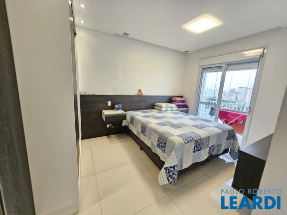 Imagem Apartamento com 3 Quartos à Venda, 126 m² em Vila Scarpelli - Santo André