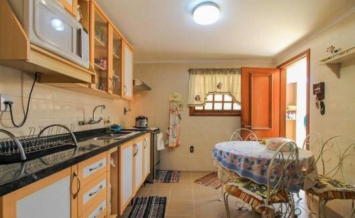 Imagem Casa com 4 Quartos à Venda,  em Espírito Santo - Porto Alegre