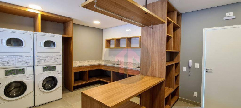 Imagem Apartamento com 1 Quarto à Venda ou Locação, 40 m² em Cambuí - Campinas
