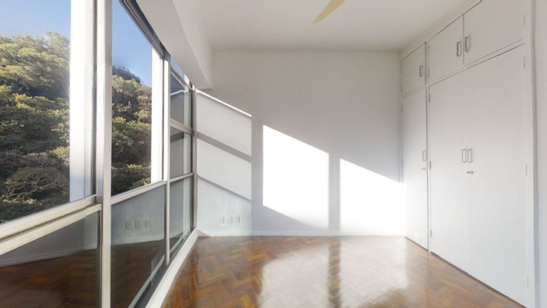 Imagem Imóvel com 2 Quartos à Venda, 92 m² em Lagoa - Rio De Janeiro Imagem Imóvel com 2 Quartos à Venda, 92 m² em Lagoa - Rio De Janeiro