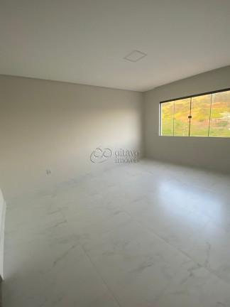 Imagem Casa com 4 Quartos à Venda, 205 m² em Lagoa - Macaé