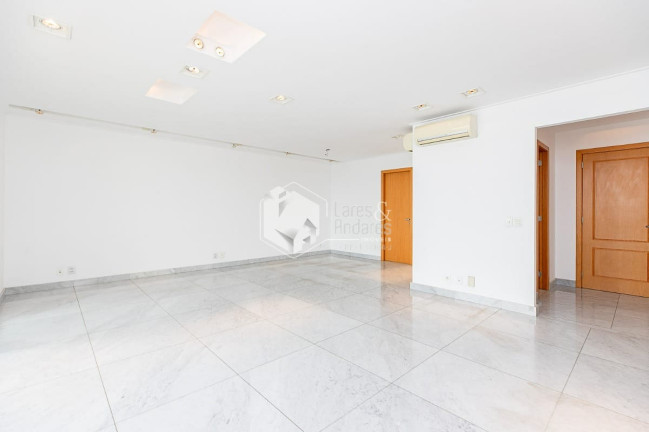 Imagem Apartamento com 3 Quartos à Venda, 190 m² em Jardim Paulista - São Paulo Imagem Apartamento com 3 Quartos à Venda, 190 m² em Jardim Paulista - São Paulo