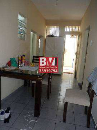 Imagem Casa com 2 Quartos à Venda, 340 m² em Penha Circular - Rio De Janeiro Imagem Casa com 2 Quartos à Venda, 340 m² em Penha Circular - Rio De Janeiro