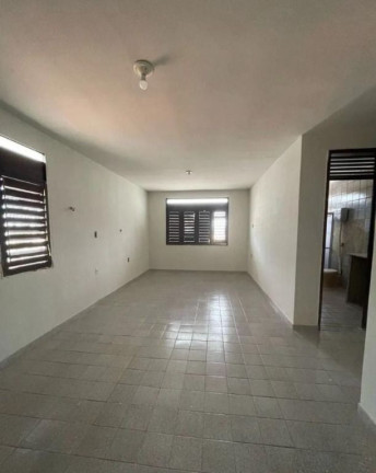 Imagem Casa com 5 Quartos à Venda, 330 m² em Jardim 13 De Maio - João Pessoa Imagem Casa com 5 Quartos à Venda, 330 m² em Jardim 13 De Maio - João Pessoa