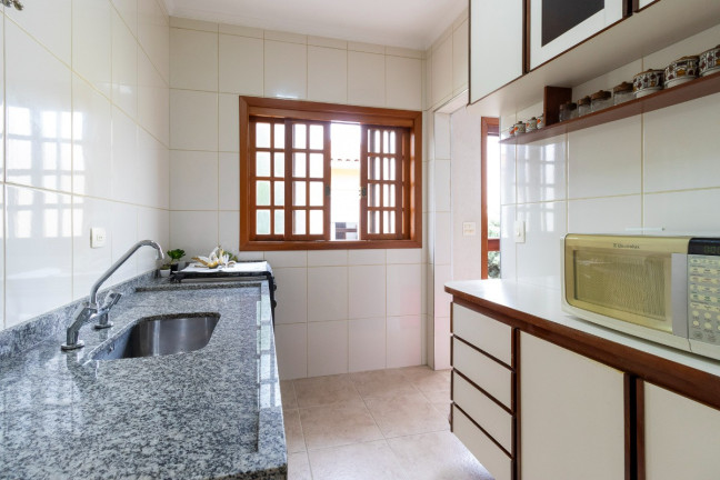 Imagem Sobrado com 3 Quartos à Venda, 318 m² em Vila Guarani (z Sul) - São Paulo