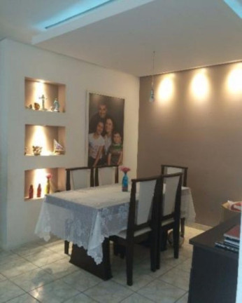 Casa com 3 Quartos para Alugar ou Temporada, 250 m² em Jardim Caçula - Jundiai