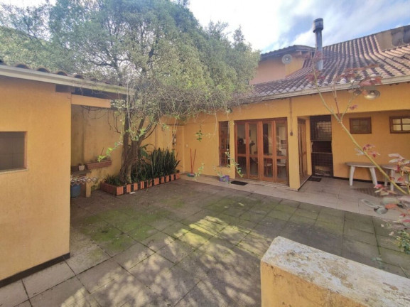 Imagem Imóvel com 2 Quartos à Venda, em Jardim Botânico - Porto Alegre Imagem Imóvel com 2 Quartos à Venda, em Jardim Botânico - Porto Alegre