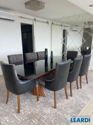 Imagem Cobertura com 2 Quartos à Venda, 227 m² em Centro - Santo André
