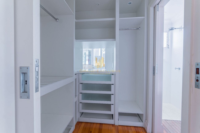 Imagem Apartamento com 2 Quartos à Venda, 130 m² em Centro - Balneário Camboriú Imagem Apartamento com 2 Quartos à Venda, 130 m² em Centro - Balneário Camboriú