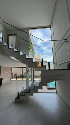 Imagem Sobrado com 4 Quartos à Venda, 290 m² em Jardins Madri - Goiânia