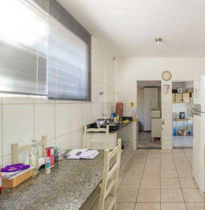 Imagem Casa com 4 Quartos à Venda, 212 m² em Santa Efigênia - Belo Horizonte Imagem Casa com 4 Quartos à Venda, 212 m² em Santa Efigênia - Belo Horizonte