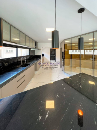 Imagem Casa com 4 Quartos à Venda, 630 m² em Alphaville Residencial Um - Barueri Imagem Casa com 4 Quartos à Venda, 630 m² em Alphaville Residencial Um - Barueri