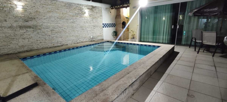 Imagem Casa com 3 Quartos à Venda, 322 m² em Taquara - Rio De Janeiro Imagem Casa com 3 Quartos à Venda, 322 m² em Taquara - Rio De Janeiro