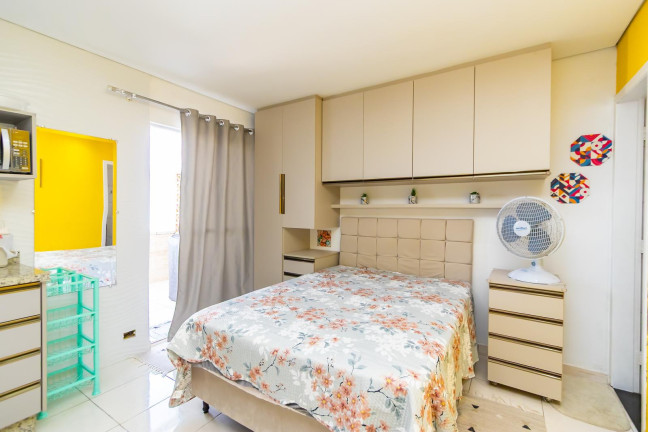 Imagem Sobrado com 4 Quartos à Venda, 200 m² em Cidade Industrial - Curitiba Imagem Sobrado com 4 Quartos à Venda, 200 m² em Cidade Industrial - Curitiba