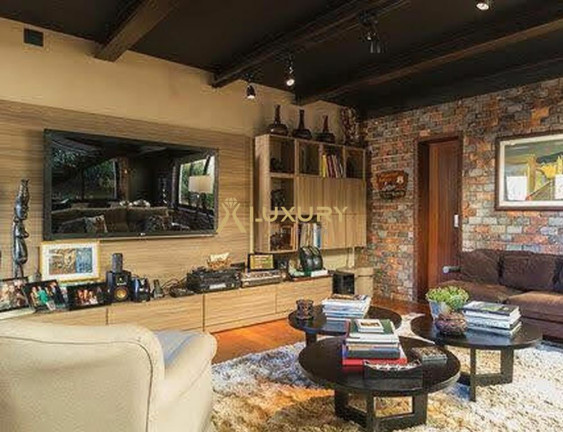 Imagem Imóvel com 4 Quartos à Venda, 595 m² em Mangabeiras - Belo Horizonte