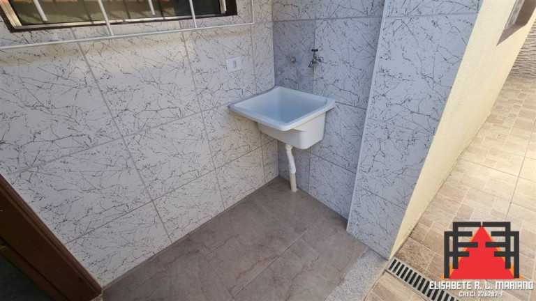 Imagem Casa com 2 Quartos à Venda, 105 m² em Solemar - Praia Grande Imagem Casa com 2 Quartos à Venda, 105 m² em Solemar - Praia Grande