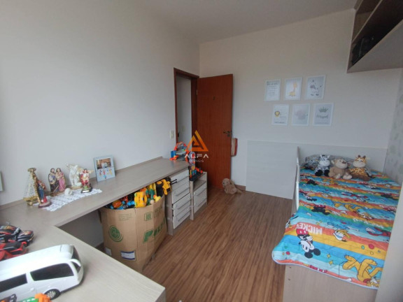 Imagem Apartamento com 2 Quartos à Venda, 77 m²