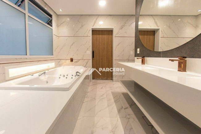 Imagem Casa com 5 Quartos à Venda, 583 m² em Riviera Módulo 28 - Bertioga Imagem Casa com 5 Quartos à Venda, 583 m² em Riviera Módulo 28 - Bertioga
