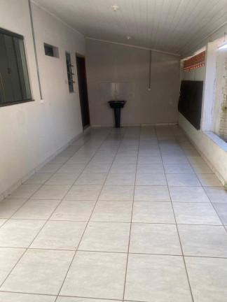 Imagem Casa com 2 Quartos para Alugar, em Arapongas Imagem Casa com 2 Quartos para Alugar, em Arapongas