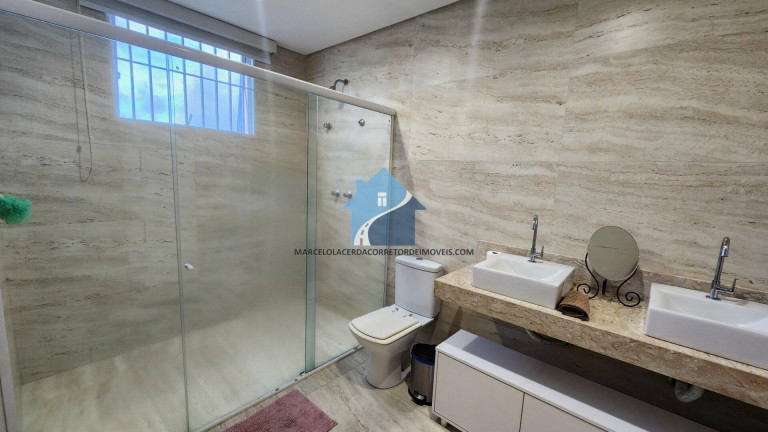 Imagem Casa com 4 Quartos à Venda, 306 m² em Chapada - Manaus Imagem Casa com 4 Quartos à Venda, 306 m² em Chapada - Manaus